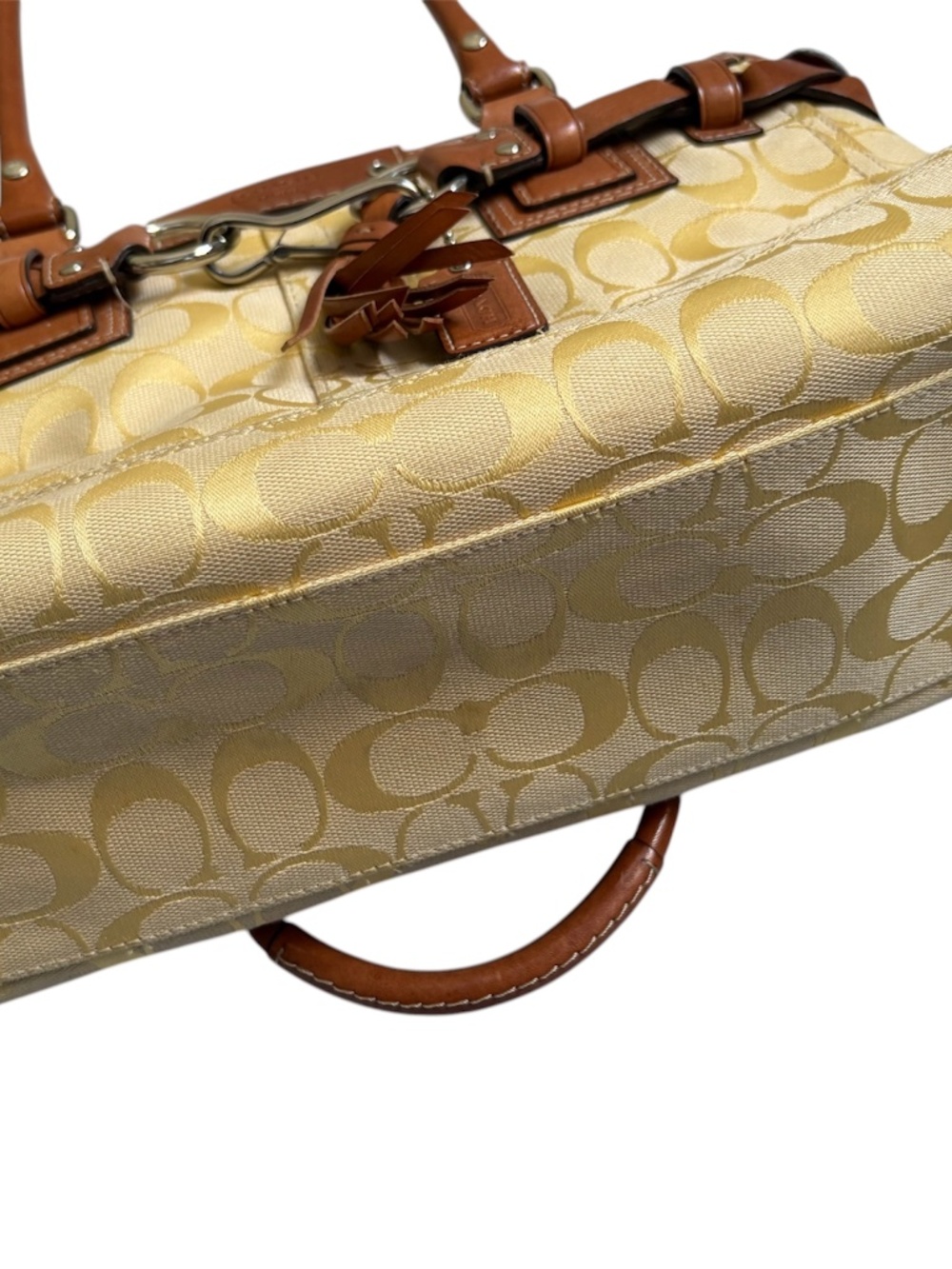 “Coach Bag” with Dress sold as a Set - Picture 4 of 11